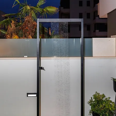 Latitude 44 Апартаменты *