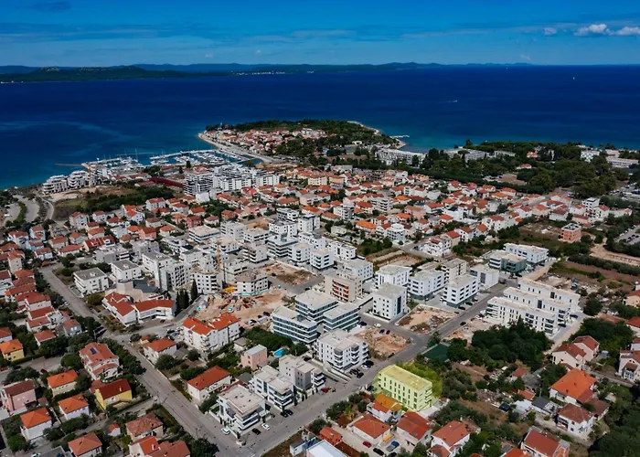 Latitude 44 公寓 *